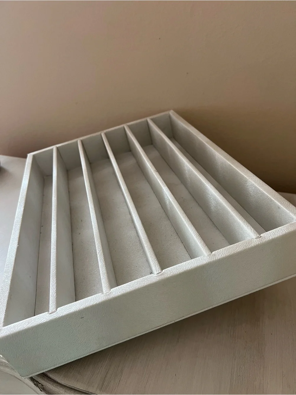 Boutique Sunglasses Display Tray Faux Embossed Leather